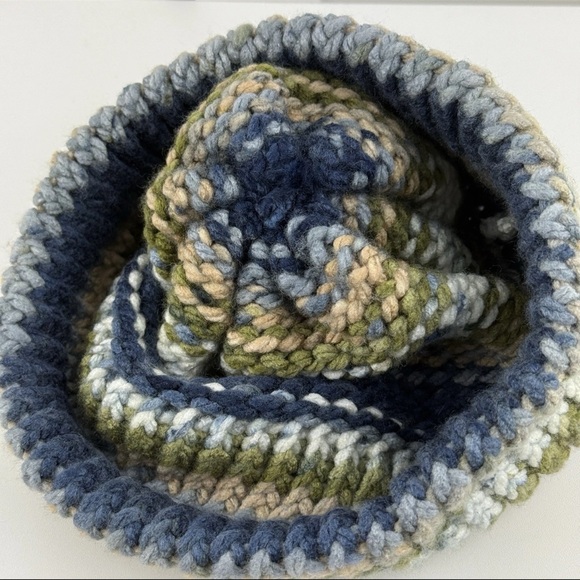 Handmade In USA Women's OSFM Hand Knit Beanie Winter Hat Cap Ribbed Cuffed NEW! - Picture 3 of 15